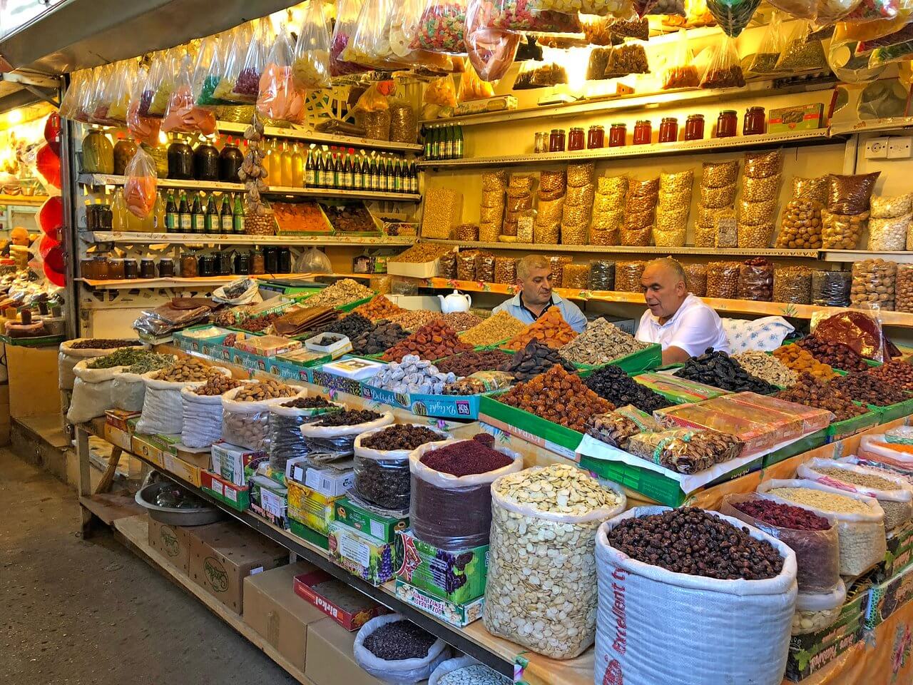 باکو جاذبه دیدنی آذربایجان : مراکز خرید در باکو