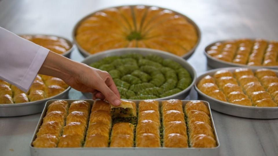 شیرینی های ترکیه : باقلوا، مهمترین سوغاتی ترکیه