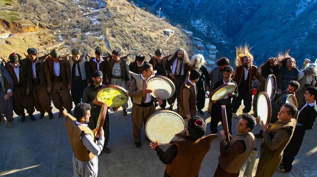 کردستان و گنج هایش : رسوم اصلی آیین پیرشالیار