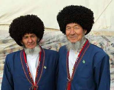 لباس سنتی قوم ترکمن : پوشش مردان ترکمن