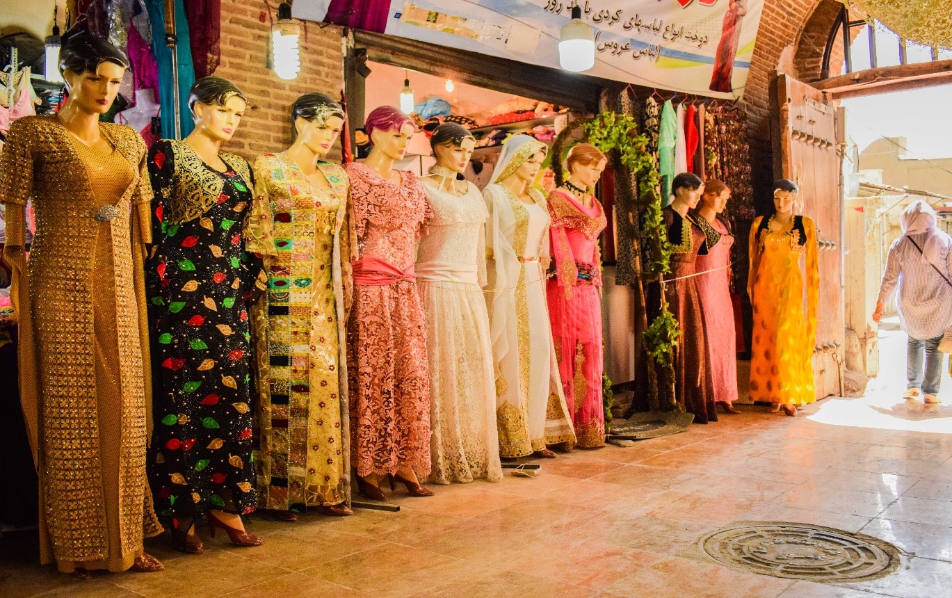 کردستان و گنج هایش : لباس‌های محلی زنان کرد